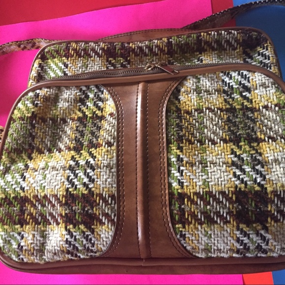 Vintage C & C plaid and travel - Picture 2 of 8